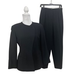 Sharp Giorgio Armani Le Collezioni Black Sparkle Pants Suit Size 6