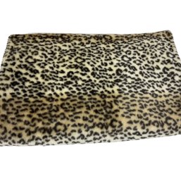 Leopard Print Plush Throw Blanket