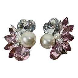 Pretty Clip Earrings With Faux Pearl