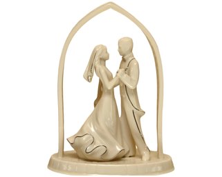 Lenox Bride And Groom Porcelain Figurine 'wedding Promises'