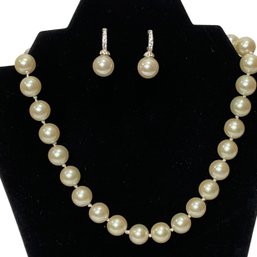Faux Pearl Chocker Necklace With Earrings