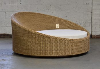 Outdoor Woven Resin Daybed