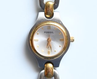 Fossil Watch Model ES-9077 Woman's Wrist  Watch