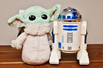 Star Wars R2D2 And Grogu Collectibles