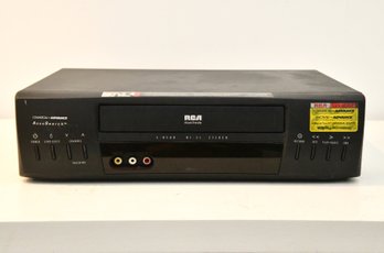 RCA VCR Model No. VR645HF