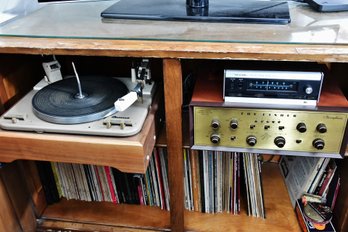 Vintage Stereo And Turntable
