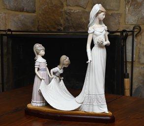 Lladro Here Comes The Bride Figurine