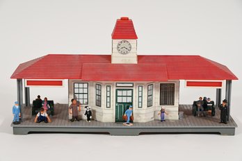 Vintage 1950s Ogauge Noma Town Talking Railroad Station