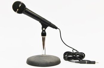 Coby CM-P22 Micro Phone With Stand