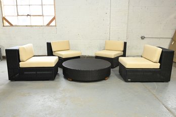 4 Black Wicker Chairs With Round Ottoman