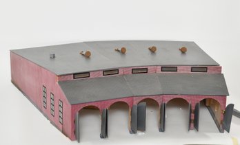 Custom Made Roundhouse