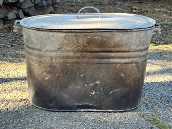 Galvanized Covered Oval Tub
