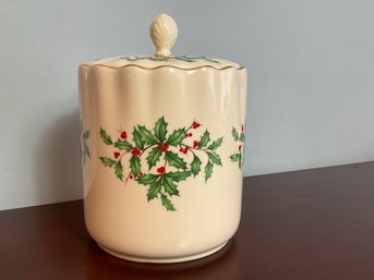 Lenox Holly Biscuit  Barrel Jar With Lid