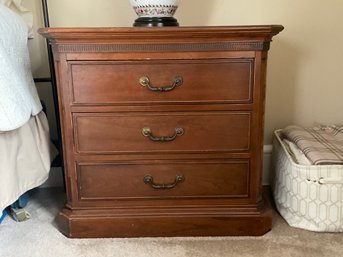 Pair Of Ethan Allen Night Tables