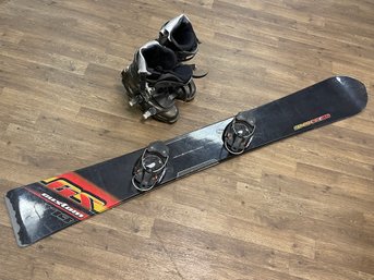 Unidecker Custom Snowboard With Boots