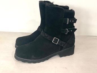 Bear Paw Lucy Suede Boots Size 10