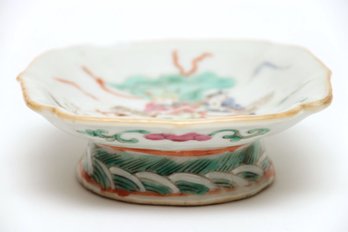 19th Century Chinese Footed Bowl
