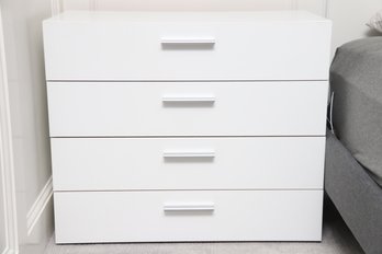 Contemporary 4 Drawer Chest Of Drawers