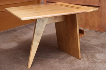 Jens Risom Maple Magazine Table