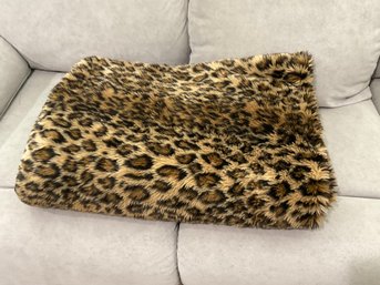 Bella Lux Leopard Throw Blanket