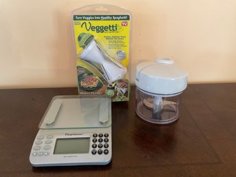 Pampered Chef Chopper, Weight Watchers Scale And Veggie Spiral Cutter