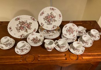 Devon Sprays England Johnson Bros Ironstone Set