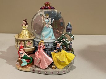 Disney Princesses Water Globe