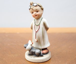 Vintage Napco Japan Little Vet Figurine