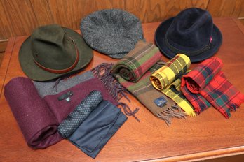 Men's Hat And Scarf Collection