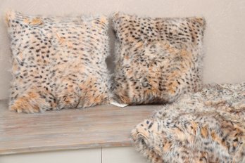 Snow Leopard Pillows With Snow Leopard Throw Blanket