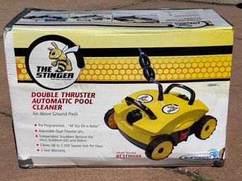 BT Stinger Pool Cleaner With Box