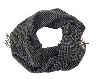 Lord & Taylor Lambswool Scarf Made In Germany