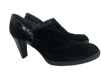 Stuart Weitzman Black Suede Heels Size 5.5