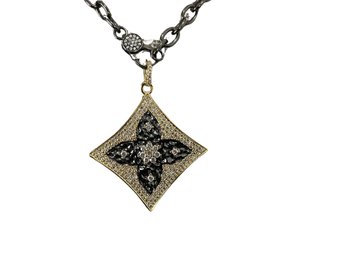 Clover Sparkle Necklace