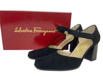 Salvatore Ferragamo Aketa Black Heels Size 7.5