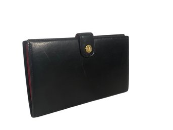 Salvatore Ferragamo Fine Leather Ladies Wallet