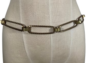 Womans Adjustable Chain Belt