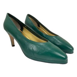 Skyelights Green Leather Pumps Size 8.5B
