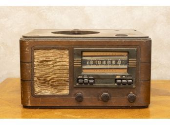 Vintage RCA Victrola Radio