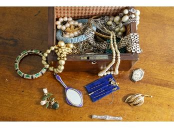 Vintage Jewelry Assortment