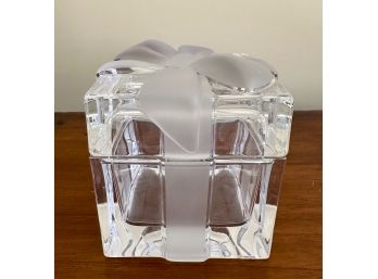 Tiffany Crystal Trinket Box With Frosted Bow And Ribbon