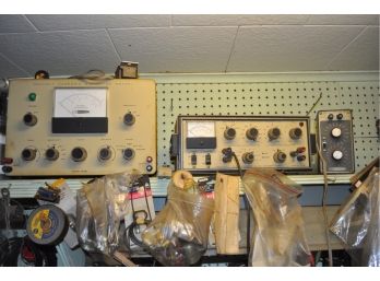 Vintage Heathkit Harmonic Meter, Sine-Square Audio Generator And Resistance Box