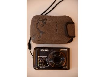 Samsung Digital Camera And Case