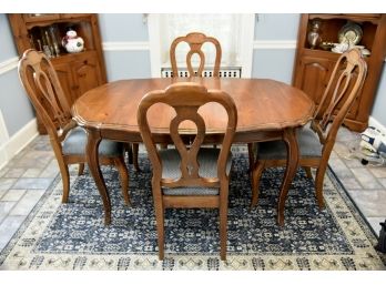 Ethan Allen Dining Room Table With 6 Chairs And 2 Leafs And Pads