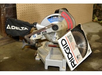 Delta 10' Mitre Saw With Blades