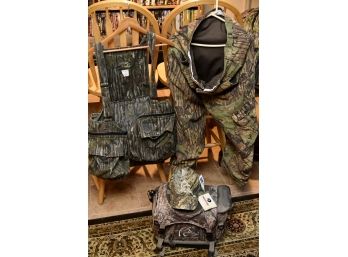 Turkey Hunting Vest/ Ducks Unlimited Gear Box And Hunting Pants -Size 40