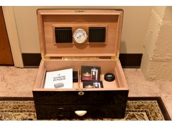 HUMIDOR SUPREME Limited Edition 2000 Locking Cedar Wood Cigar Box With Extra's