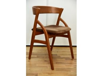 MCM Teak Chair By Dyrlund Made In Denmark