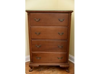Vintage Oak Chest Of Drawers 32'x18'x48'