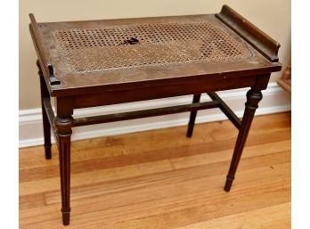 Vintage Mahogany Cane Bench In Need Of Restoration 24'x14'x21'